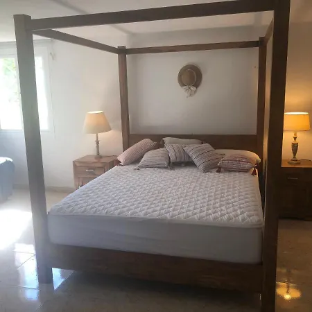 Casa Simba (adults Only) בית הארחה